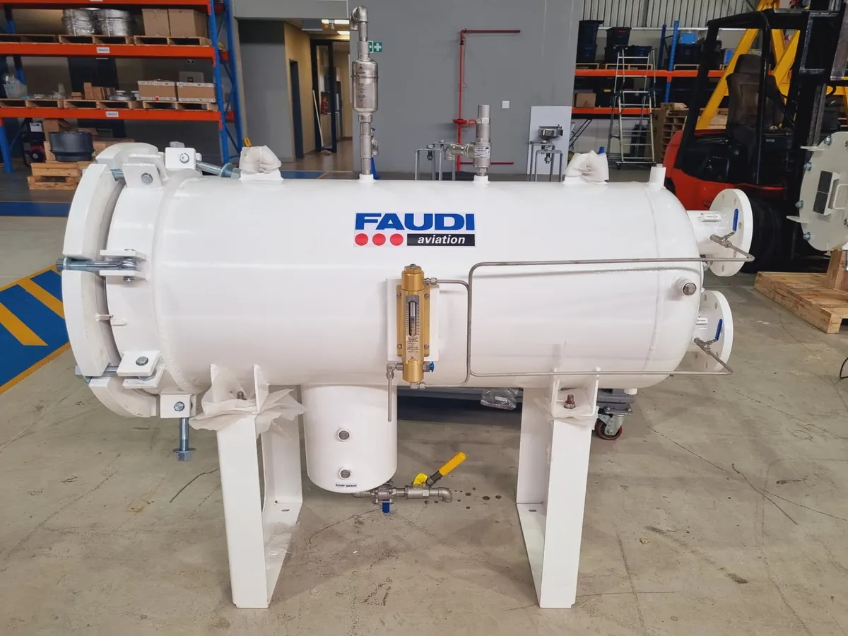 Finished horizontal filter vessel built for aviation fuel filtration